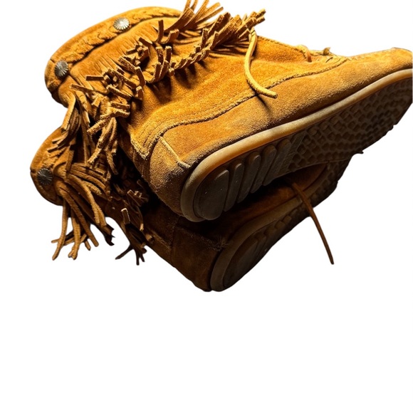 Minnetonka Booties - Picture 3 of 4